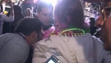 pokaż no tu swój tyłeczek kochanie