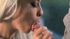 piknik z mamcią z dużym dekoltem