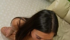 okularnica całuje się z ulubioną lesbijką