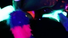 mamuśka poleruje czarną pałę