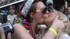 porno suczka pchana na jachcie