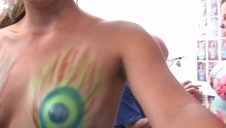 młody posuwa starszą sąsiadkę