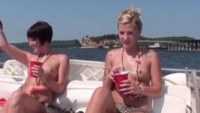 cycata laska trzepie i liże grube pałki