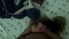 seksowna nina skye ma malutkie piersi