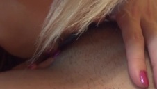 milfa bardzo lubi brać do ust