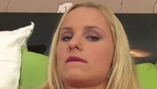 sporo spermy trafia do jej dzioba