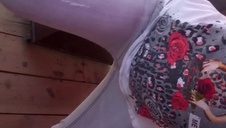 murzyn szuka pomocnicy